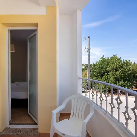 Thiago Holidays * Albufeira